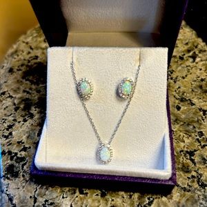 Lafonn necklace and earrings